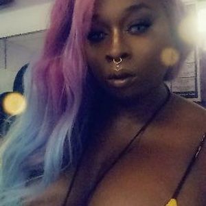 Meet your Posher, Juhnye